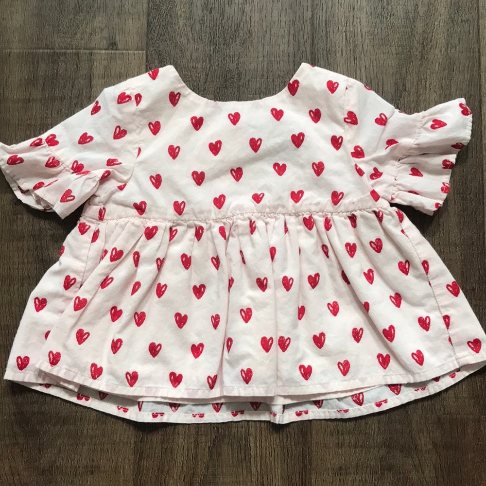 Baby GAP flutter sleeve top